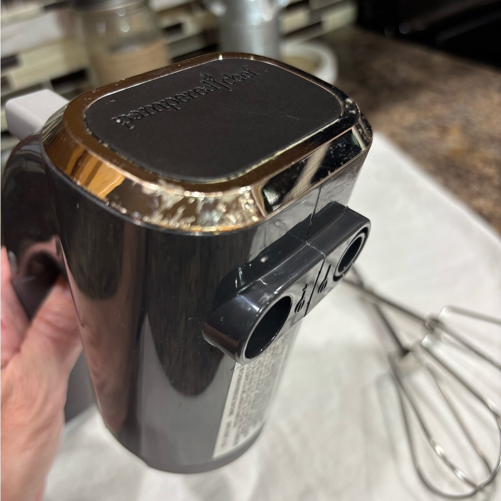 The Pampered Chef- **Replacement** Flex+ Hand Mixer Attachment w/beaters - Picture 10 of 12